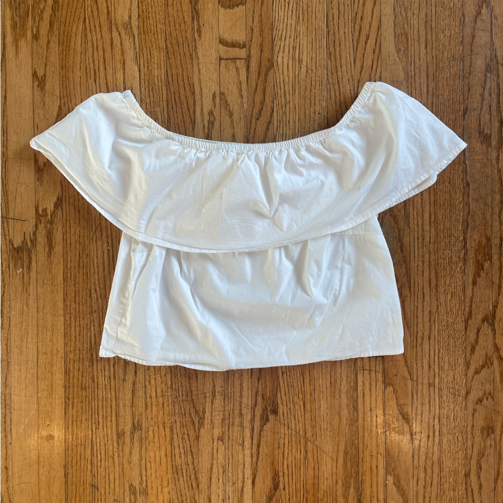 Splendid white off-the-shoulder top